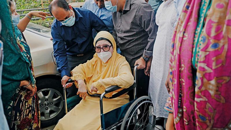 Khaleda Zia did not get permission for treatment abroad