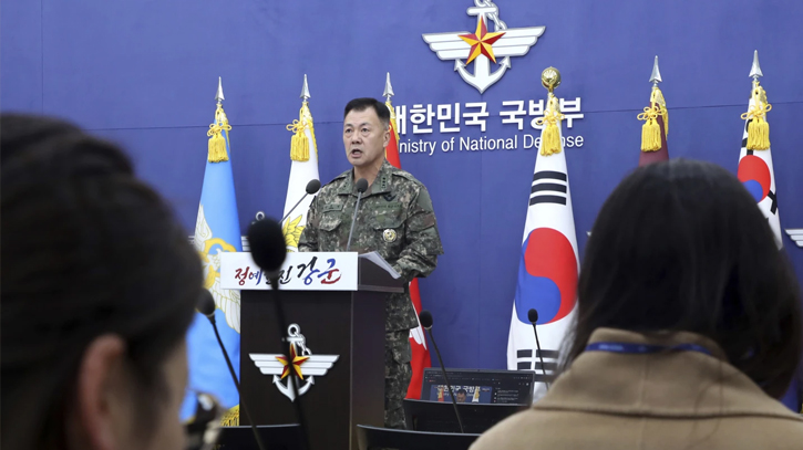 Seoul warns North Korea not to launch spy satellite