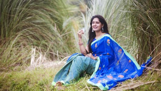 শরতে মেঘের ভেলা