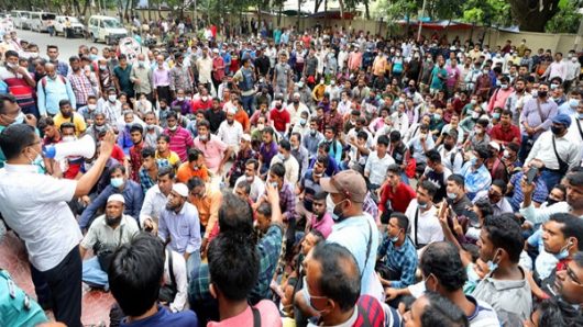 ৩০ অক্টোবর পর্যন্ত প্রবাসীদের ভিসার মেয়াদ বাড়াল সৌদি