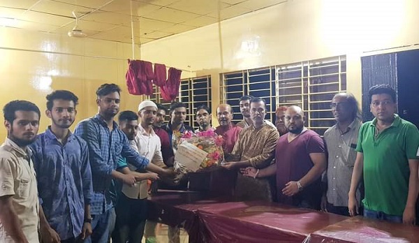 জেলা পরিষদের সদস্য কয়েসকে ছাত্রলীগের সংবর্ধনা