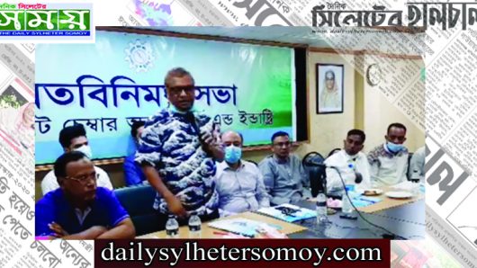 পুলিশ ইচ্ছা করলে হকার উচ্ছেদ সম্ভব : মেয়র আরিফ