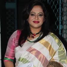 রাজনীতিতে জড়িয়ে যাচ্ছেন শ্রীলেখা?