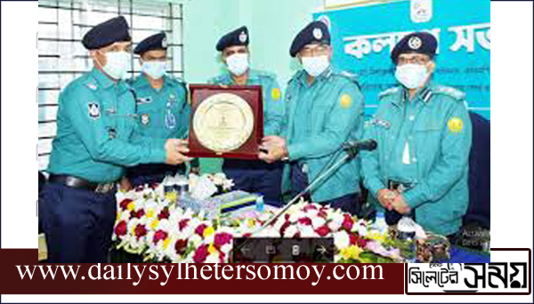 সিলেটে যানজট কমানোর সাফল্য দেখিয়ে পুরস্কৃত এডিসিসহ ৬৩ পুলিশ