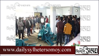 নির্বাচনী সভার সময় কেন্দ্রীয় বিএনপি নেতার বাসভবনে হামলা