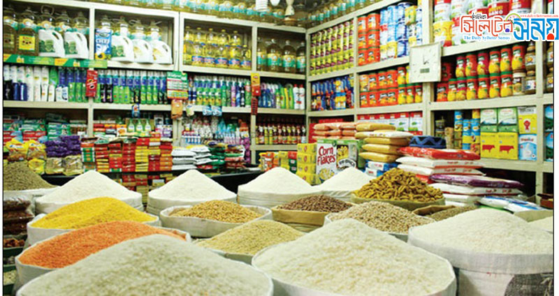 বাড়তি দরে বিক্রি হচ্ছে তেল, চালসহ ৫ পণ্য