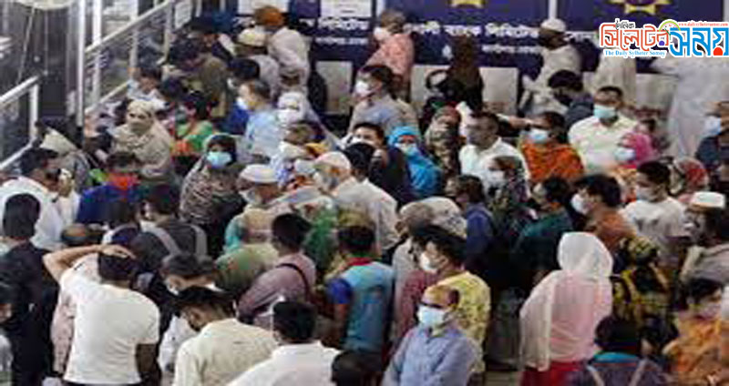 গ্রাহকের চাপে নির্ধারিত সময়ে শেষ হয়নি ব্যাংক লেনদেন