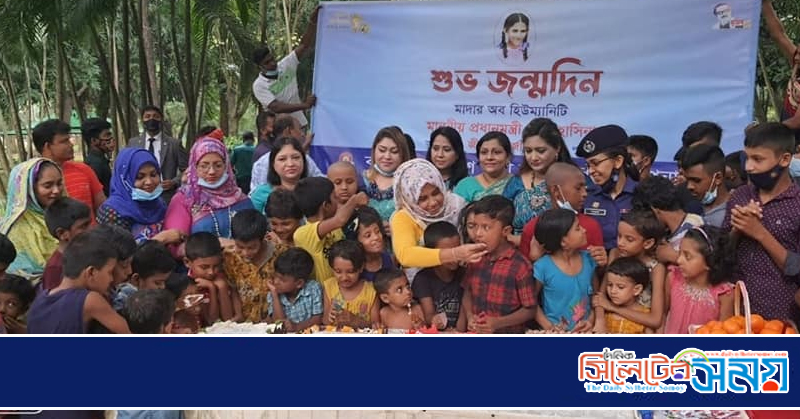 প্রধানমন্ত্রীর জন্মদিন পথশিশুদের নিয়ে উদযাপন করলেন পুনাক সভানেত্রী