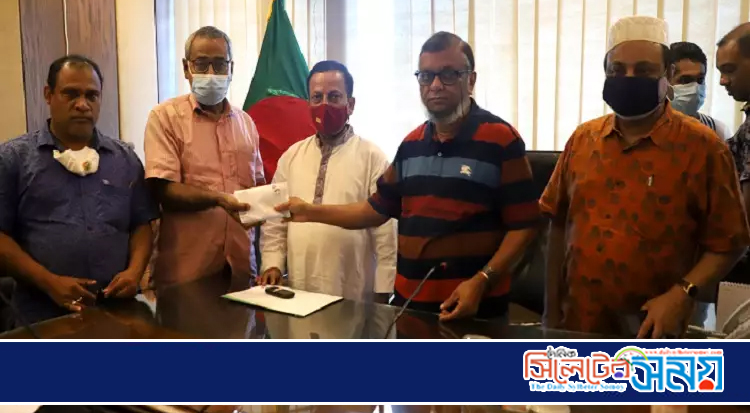 সিলেটের অর্ধশত পূজামণ্ডপকে অনুদান দিল সিসিক