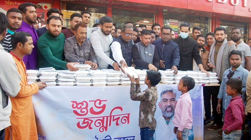 শফিউল আলম চৌধুরী নাদেলের জন্মদিনে অসহায়দের মাঝে ছাত্রলীগের খাদ্য বিতরণ
