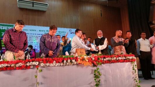 বড়লেখায় তারুণ্য নাট্য গোষ্ঠীর ৫ দিনব্যাপী নাট্য উৎসব ও বইমেলা সফলভাবে সমাপ্তি