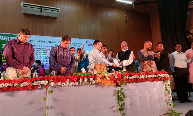 বড়লেখায় তারুণ্য নাট্য গোষ্ঠীর ৫ দিনব্যাপী নাট্য উৎসব ও বইমেলা সফলভাবে সমাপ্তি