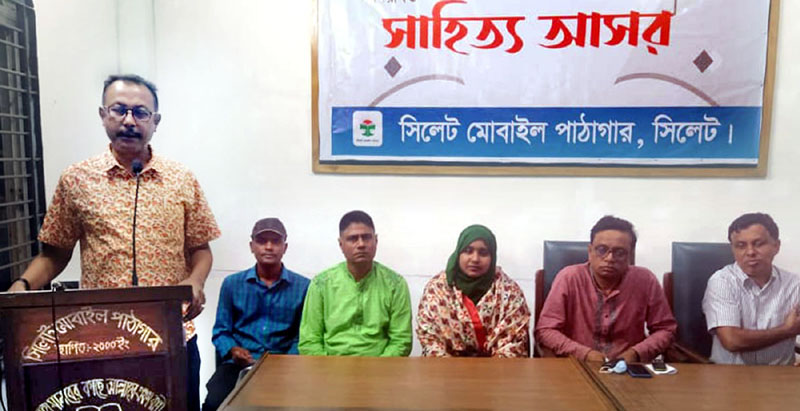 পীর হাবিবুর রহমানের মৃত্যু সাংবাদিকতায় বড় ক্ষতি : আহমেদ নুর