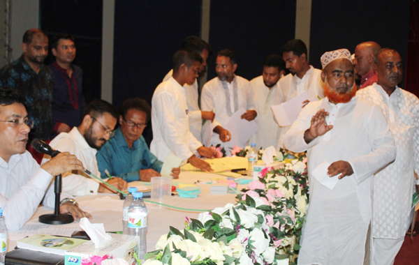 ট্র্যাক্টর প্রতীক পেলেন কাউন্সিলর প্রার্থী গোলাম মোস্তফা কামাল
