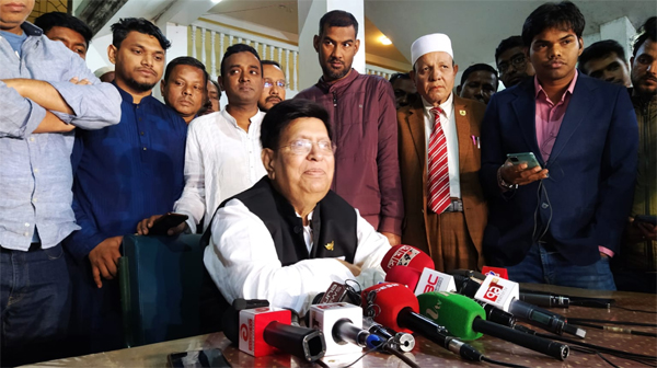 বিএনপি নেতাদের উপর ভিসা নীতি প্রয়োগ করা উচিত