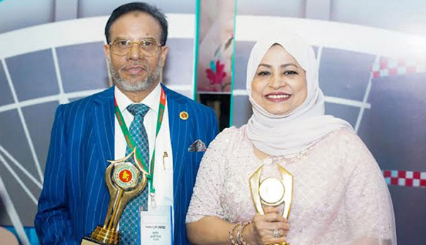 টানা ১১ বার সিআইপি পদক পেলেন এনআরবি ব্যাংকের চেয়ারম্যান ও তার পরিবার