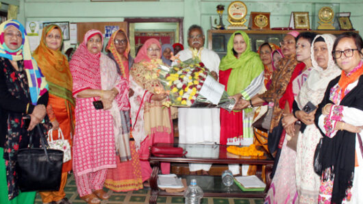 শফিকুর চৌধুরীকে সিলেট জেলা মহিলা আওয়ামী লীগের শুভেচ্ছা