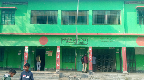 নরসিংদীতে এক কেন্দ্রের ভোট বাতিল
