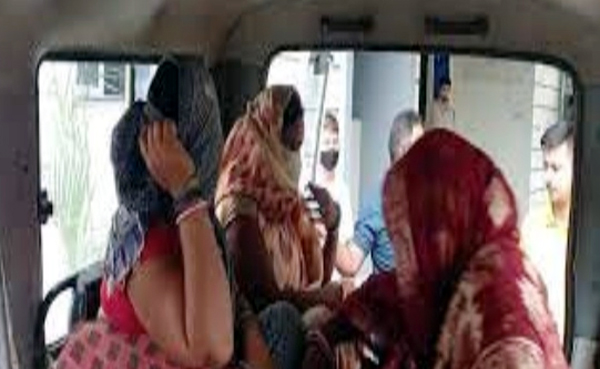 শিলিগুড়িতে হোটেলে দেহ ব‍্যবসা! আটক ৮