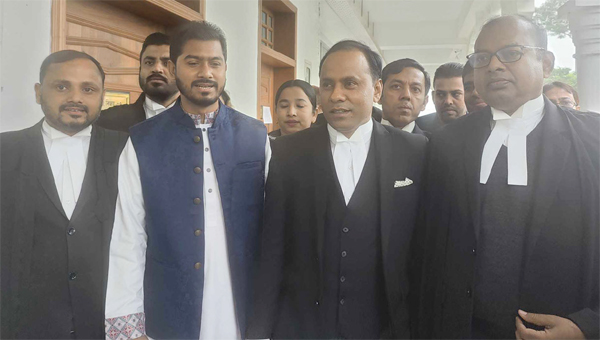হাইকোর্টে গেলেন ভিপি নুর
