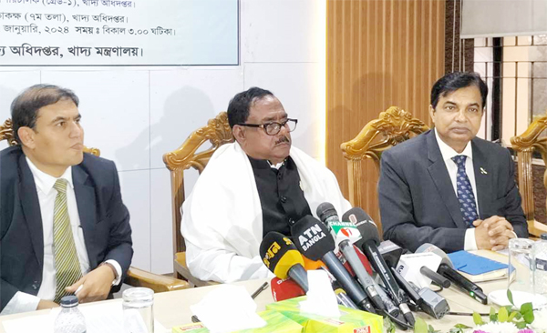 ধান মজুতকারী আমার বাবা হলেও ছাড়ের উপায় নেই: খাদ্যমন্ত্রী