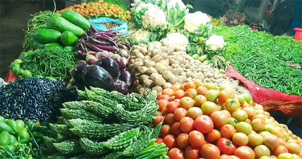 ভরা মৌসুমে বিশ্বনাথে সবজির আকাশছোঁয়া দাম, বাজার মনিটরিং করার দাবী