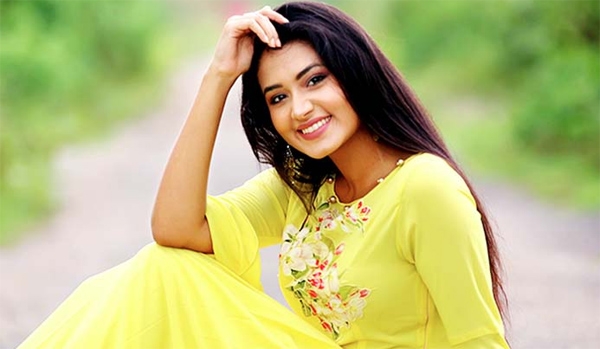 অবশেষে স্বপ্ন পূরণ হলো ফারিণের