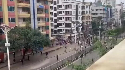 উত্তরায় সংঘর্ষ চলছে, শিক্ষার্থী, ব্যবসায়ী গুলিবিদ্ধ