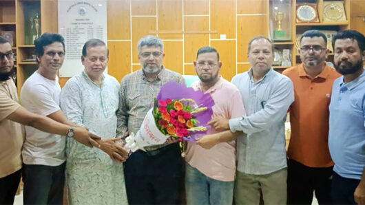 স্বাস্থ্য খাত আওয়ামী প্রেতাত্মামুক্ত করতে হবে : ইমদাদ চৌধুরী