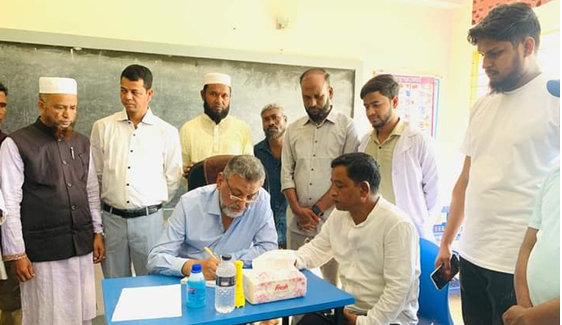 গোলাপগঞ্জের সুনামপুরে নর্থ ইষ্ট মেডিকেল কলেজ হাসপাতালের ফ্রি মেডিকেল ক‍্যাম্প ও ব্লাড গ্রুপিং ক্যাম্পেইন