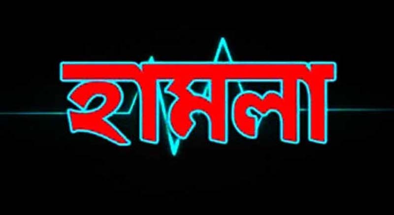 সাবেক ছাত্র শিবির নেতার বাড়ীতে হামলা ভাংচুর