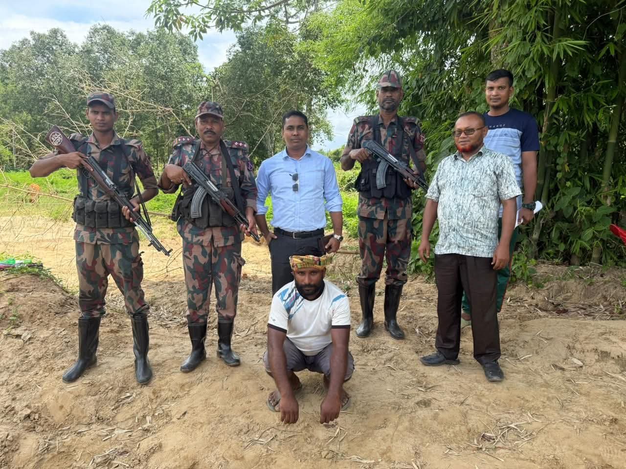 মাধবপুরে বালু বিক্রির অভিযোগে লাখ টাকা জরিমানা
