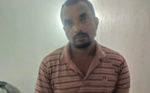 সুনামগঞ্জে ইয়াবাসহ পুলিশের খাঁচায় চেয়ারম্যানের ভাই