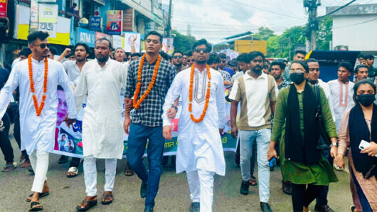 নবগঠিত মদন মোহন কলেজ ছাত্রদলের আনন্দ শোভাযাত্রা