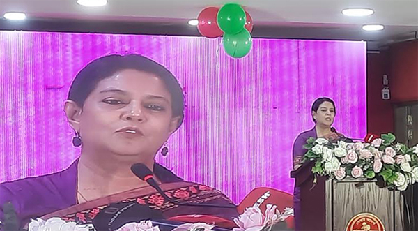 জলবায়ু পরিবর্তনের ফলে অনেক মানুষ ঠিকানা হারাবে : উপদেষ্টা