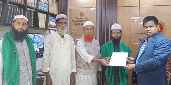 সুনামগঞ্জ-১ আসনে মনোনয়ন পত্র সংগ্রহ করলেন মাওলানা মুজ্জাম্মিল হক তালুকদার