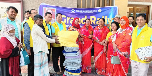 লায়ন্স ক্লাব অব সিলেট সুরমা’র শীতবস্ত্র ও রোগীদের মধ্যে ডায়াবেটিস মেশিন বিতরণ