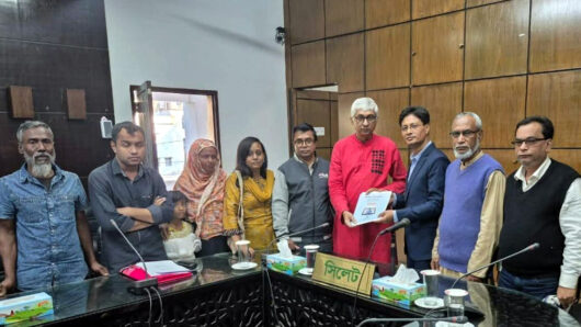 সিলেট-১ আসনে সিপিবির প্রার্থী এড. আনোয়ার হোসেন সুমন মনোনয়ন পত্র উত্তোলন