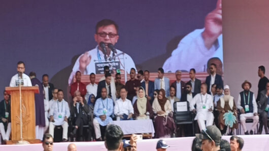 আপনারা ভালা আছেন নি—সিলেটবাসীকে সালাম দিয়ে তারেক রহমানের বক্তব্য শুরু