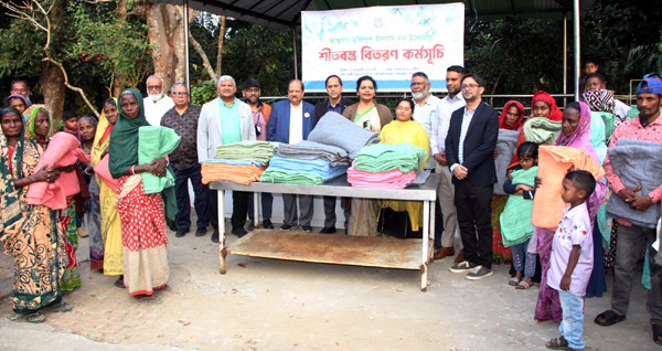 ‎চা শ্রমিকদের মাঝে আঞ্জুমান মুফিদুল ‎ইসলাম সিলেট জেলার শীতবস্ত্র বিতরণ