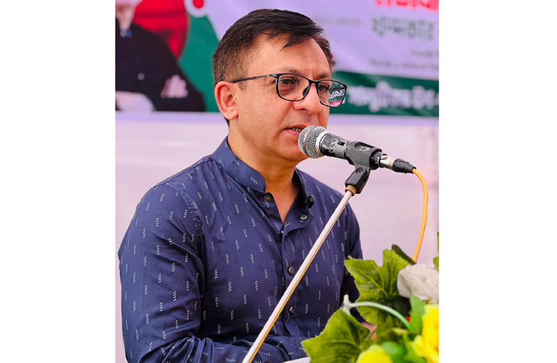 উন্নয়ন পরিকল্পনা নিয়ে মাঠে খন্দকার মুক্তাদির