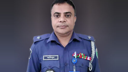 আসামির থেকে টিভি ‘উপহার’ ও লুটপাটে সহায়তার অভিযোগ