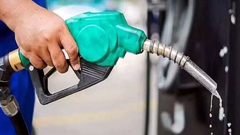 পেট্রোল পাম্পের ধর্মঘট প্রত্যাহার, তবে ডিপো থেকে তেল তুলবেন না ব্যবসায়ীরা