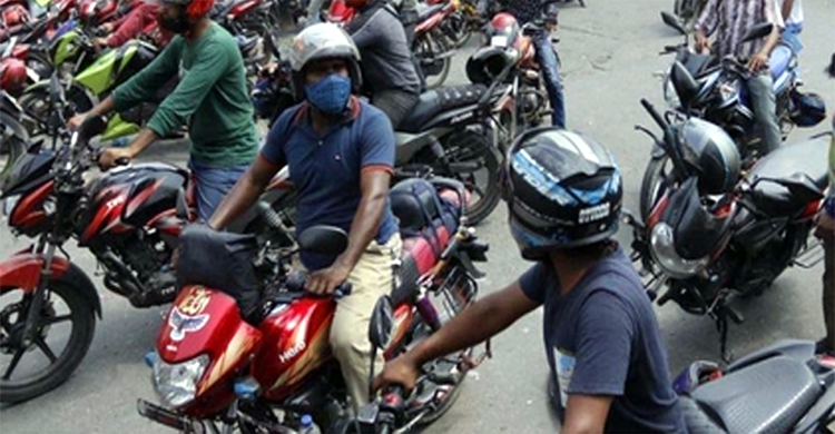 সিলেটে মোটর সাইকেল চালকদের জন্য পুলিশের নতুন বিধিনিষেধ