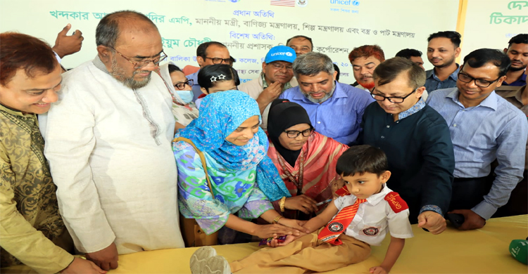 ‘সরকার জনস্বাস্থ্যের বিষয়টিকে অত্যন্ত গুরুত্ব দিয়ে দেখছে’