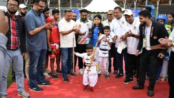 সিলেট জেলা স্টেডিয়ামে প্রধানমন্ত্রীর সামনে উশু প্রদর্শন করে প্রশংসিত রিফাত