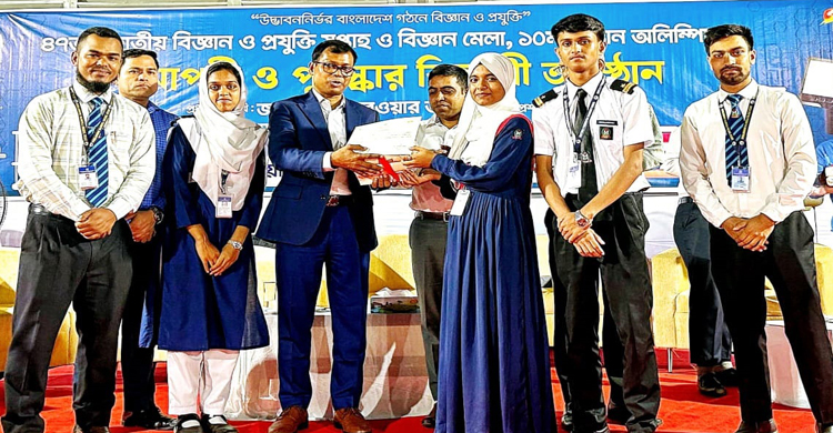 আন্তঃকলেজ বিতর্কে চ্যাম্পিয়ন স্কলার্সহোম মেজরটিলা কলেজ