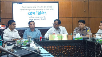 কোরবানির চামড়া দ্রুত বিক্রির আহ্বান ডিসির, বিক্রি না হলে সংগ্রহ করবে প্রশাসন