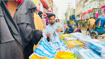 সিলেটেও বিশ্বকাপের হাওয়া দুই শিবিরে বিভক্ত ফুটবলপ্রেমীরা : চায়ের আড্ডায় আর্জেন্টিনা-ব্রাজিল বিতর্ক