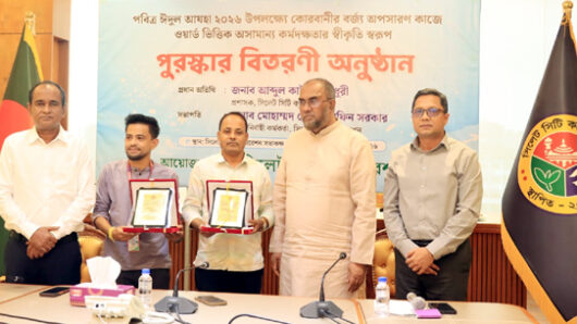 সিসিকের বর্জ্য অপসারণে ৪২টি ওয়ার্ডের মধ্যে ১৯নং ওয়ার্ড প্রথম